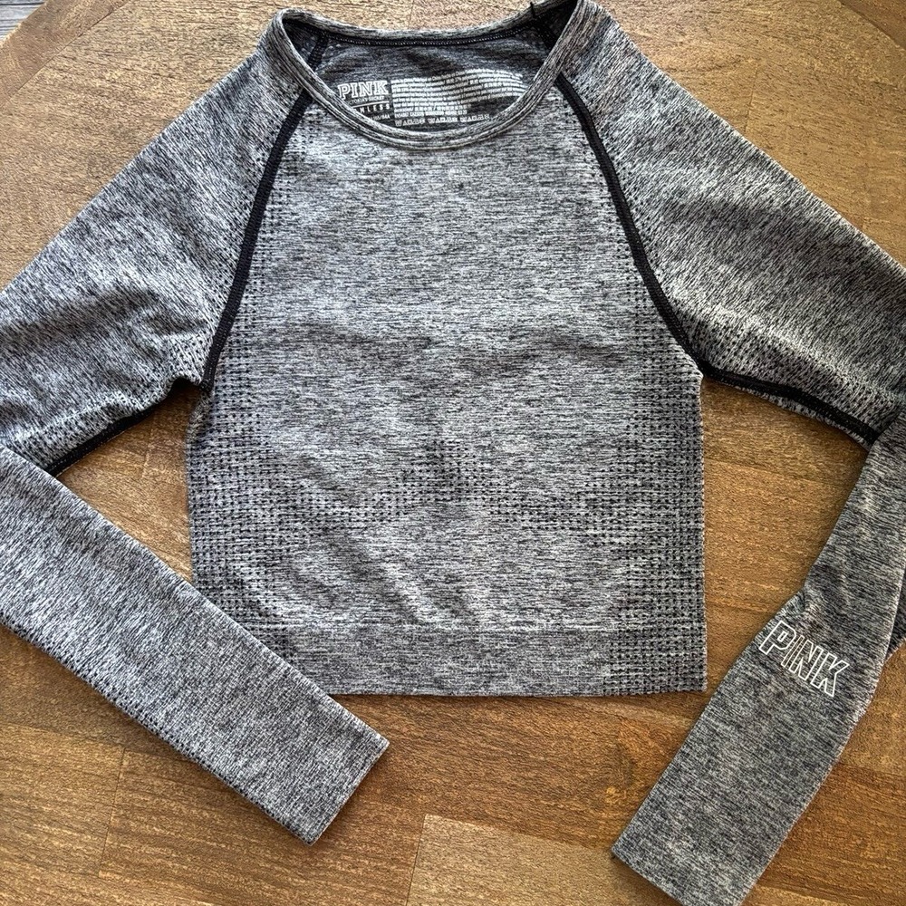 PINK Victoria's Secret Athletic Cropped Long Sleeve Top XS